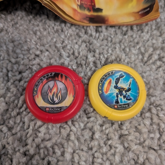 ⭐2/$25⭐Lego Technic Throwbot 8500 black red mech with storage box and manual - Picture 7 of 11